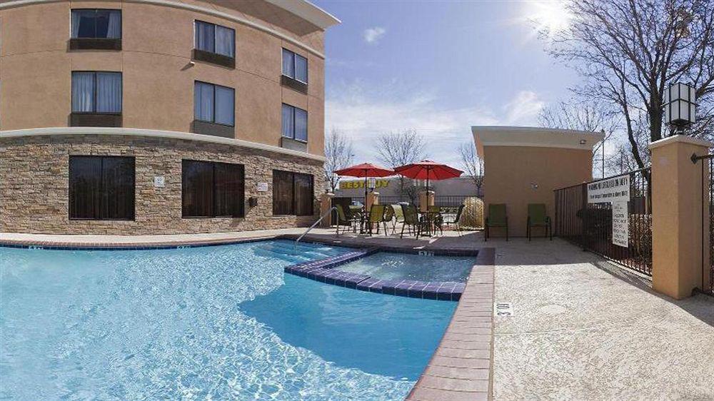 Holiday Inn Express Arlington Interstate 20 Parks Mall By Ihg Eksteriør bilde